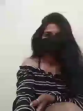 Shuttii 25 online show from February 24, 6:15 pm