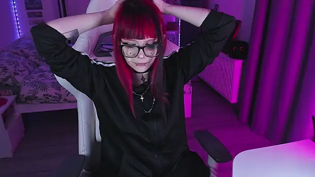 Yumi Youkai online show from February 2, 7:12 pm