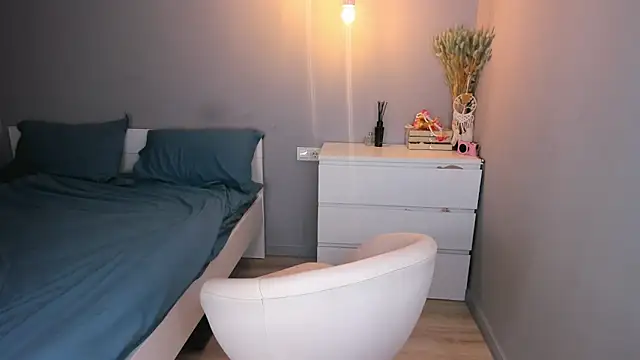 Snapshot of missliiaa chatting on November 4, 9:52 am missliiaa online show from November 4, 9:52 am