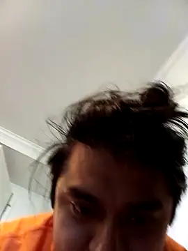 4emchp23 online show from December 1, 8:36 pm