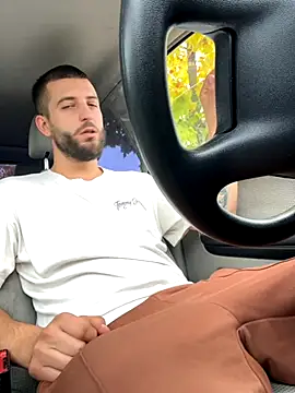 Snapshot of ElChapoGuzman95 chatting on October 12, 6:34 am ElChapoGuzman95 online show from October 12, 6:34 am