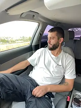 Snapshot of ElChapoGuzman95 chatting on October 16, 5:30 am ElChapoGuzman95 online show from October 16, 5:30 am