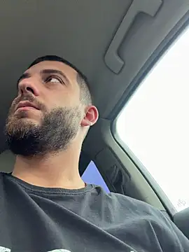 Snapshot of ElChapoGuzman95 chatting on November 10, 6:45 am ElChapoGuzman95 online show from November 10, 6:45 am