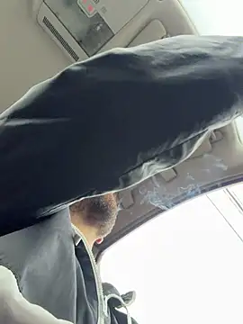 Snapshot of ElChapoGuzman95 chatting on November 17, 6:52 am ElChapoGuzman95 online show from November 17, 6:52 am