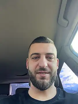 ElChapoGuzman95 online show from February 7, 7:56 am