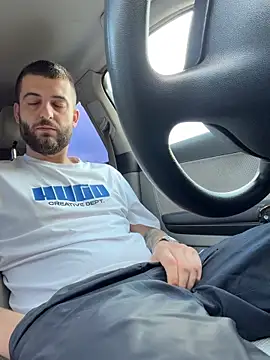 ElChapoGuzman95 online show from February 25, 7:51 am