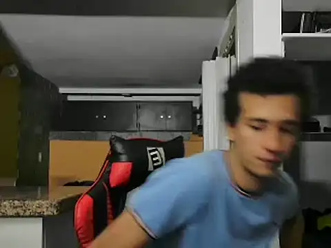 Snapshot of talktome4 chatting on February 12, 8:53 am talktome4 online show from February 12, 8:53 am