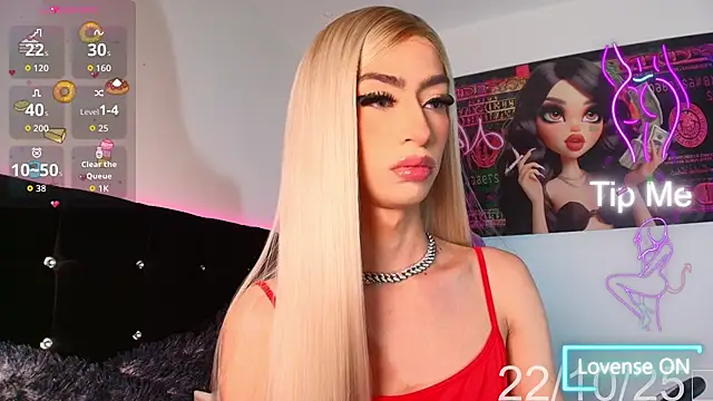 Snapshot of NahiaFox chatting on October 23, 12:59 pm NahiaFox online show from October 23, 12:59 pm