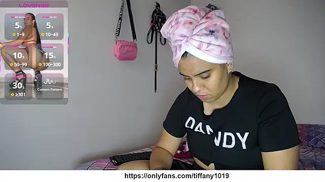 tiffany  pink online show from February 26, 8:19 pm