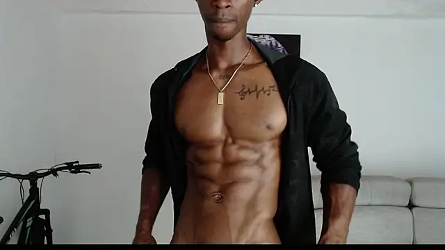Snapshot of drake_brwon_23 chatting on June 8, 12:16 pm drake brwon 23 online show from June 8, 12:16 pm