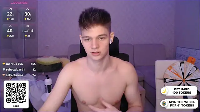 Snapshot of dantebigboi300 chatting on December 28, 8:58 pm dantebigboi300 online show from December 28, 8:58 pm
