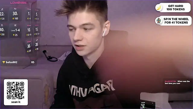 Snapshot of dantebigboi300 chatting on January 9, 5:00 pm dantebigboi300 online show from January 9, 5:00 pm