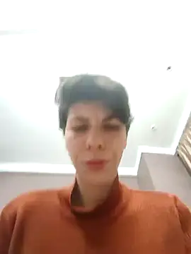 KylieLipa online show from January 28, 9:29 pm