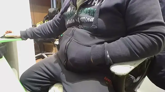 tipko123 online show from April 14, 1:39 pm