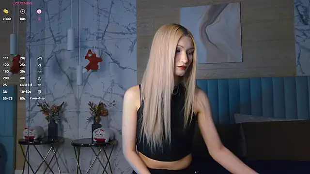 CarolReeves online show from October 17, 5:54 am