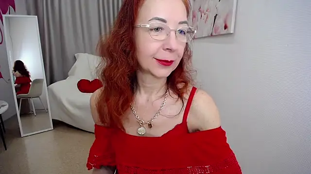 MrnMs Smith online show from January 8, 9:32 am