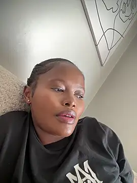 Neelo-Smith online show from November 1, 6:15 am