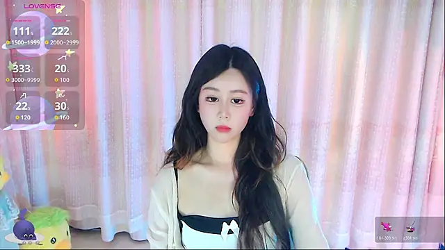 Aimee-520 online show from April 21, 6:52 am