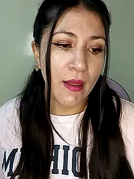 nammy  dirtyhott online show from November 5, 1:33 pm