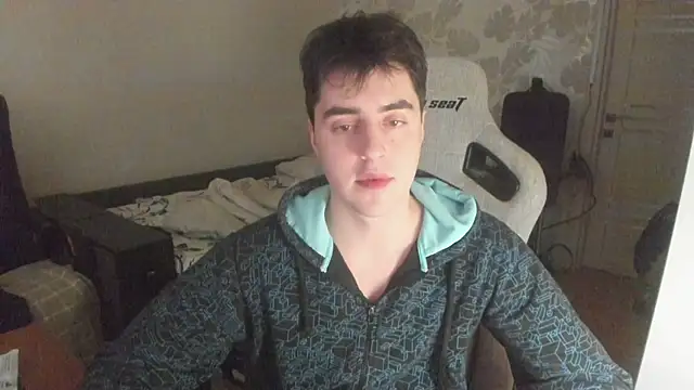 Snapshot of Knuckles17 chatting on January 7, 8:50 am Knuckles17 online show from January 7, 8:50 am