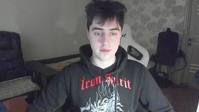 Snapshot of Knuckles17 chatting on January 13, 7:13 am Knuckles17 online show from January 13, 7:13 am