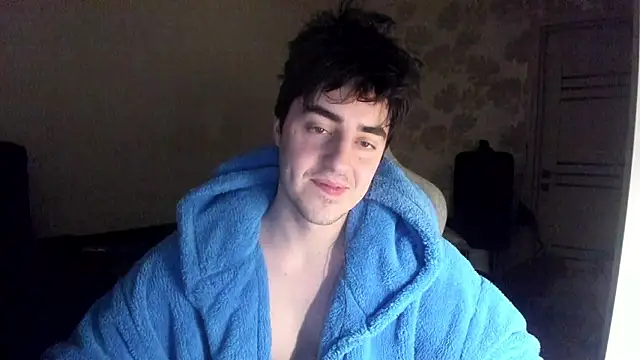 Snapshot of Knuckles17 chatting on February 27, 2:22 am Knuckles17 online show from February 27, 2:22 am