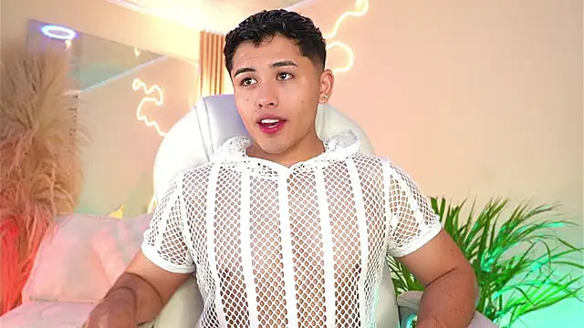 MatiasKorn online show from April 8, 4:01 am