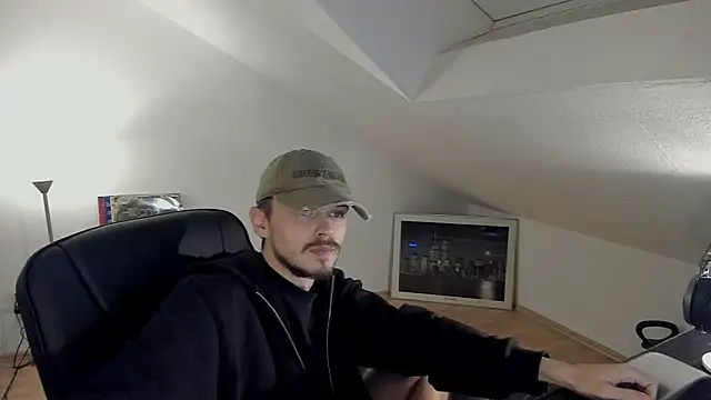 naked psy online show from October 24, 11:01 pm