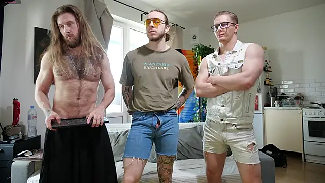 rusbigpaul online show from April 6, 6:36 am