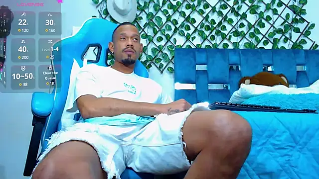 black latin23cm online show from February 16, 12:19 am