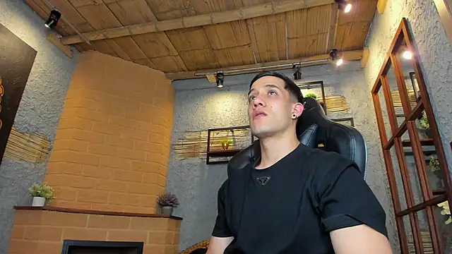 alexgiraldo  online show from March 5, 3:18 pm