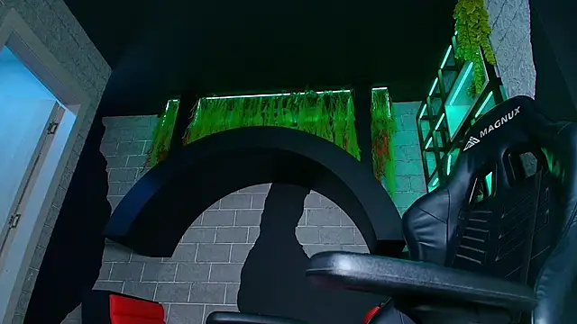 alexgiraldo  online show from March 22, 5:52 pm