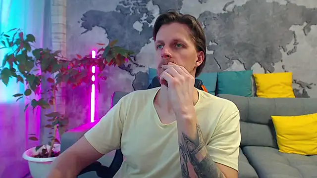 VikingChrisss online show from April 12, 10:31 am