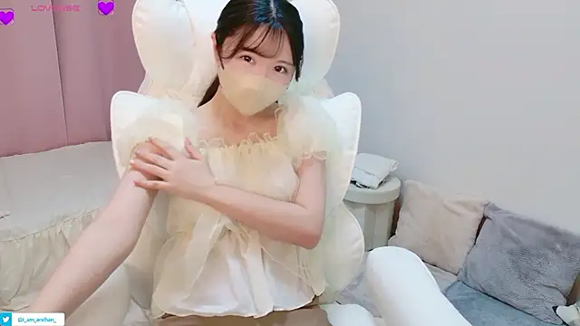 anchan  online show from June 5, 1:50 pm