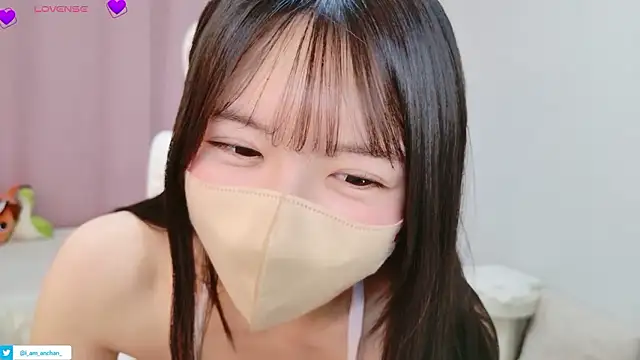 Snapshot of anchan_ chatting on July 20, 12:51 pm anchan online show from July 20, 12:51 pm