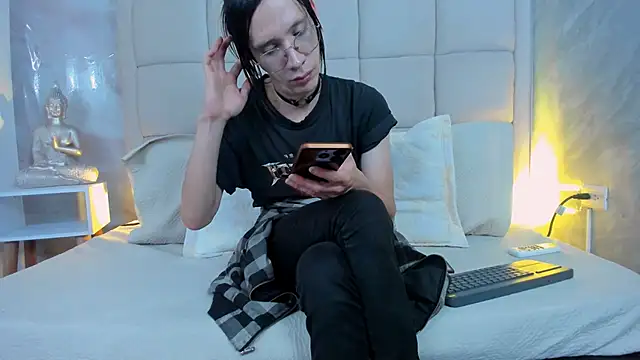 Hecatee 77 online show from October 23, 8:07 pm