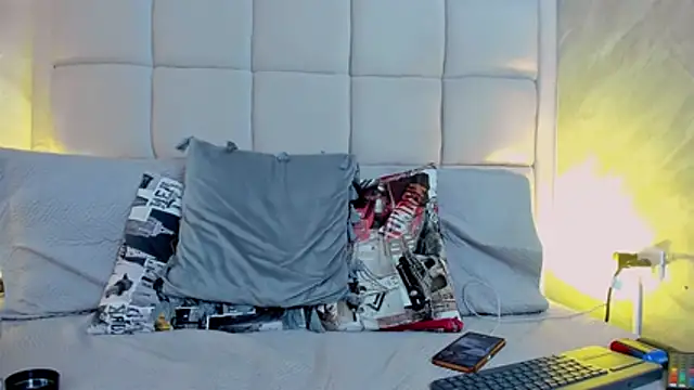 Hecatee 77 online show from November 7, 7:36 pm