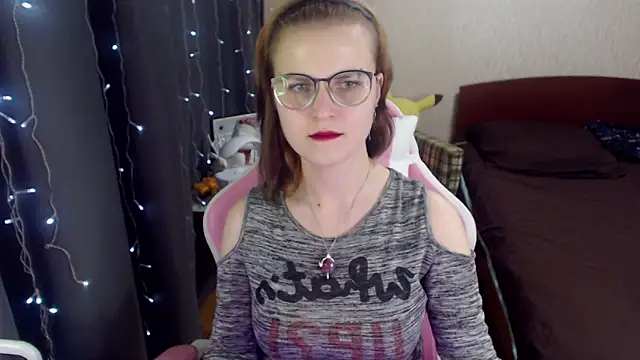 MissBrightShine online show from January 15, 12:47 pm