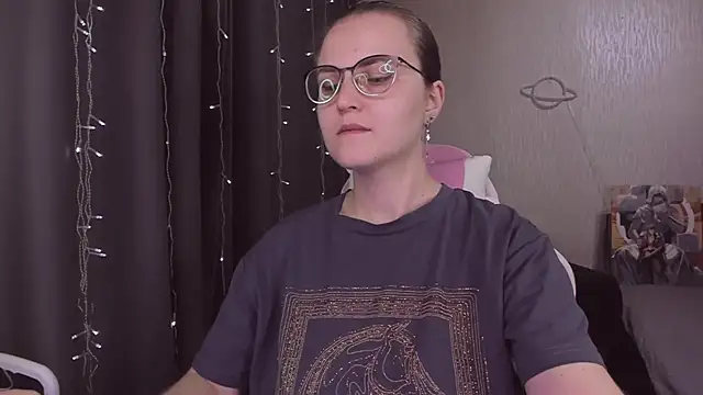 MissBrightShine online show from November 7, 10:48 am