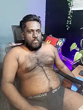 Rayansmith  online show from October 31, 1:39 am