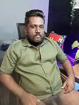 Rayansmith  online show from November 7, 9:59 pm