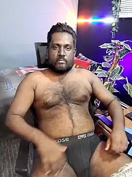 Rayansmith  online show from December 19, 11:50 am