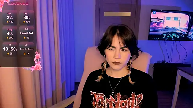 Snapshot of _selectrra chatting on December 19, 3:41 pm  selectrra online show from December 19, 3:41 pm