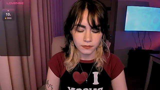 Snapshot of _selectrra chatting on January 12, 2:19 pm  selectrra online show from January 12, 2:19 pm