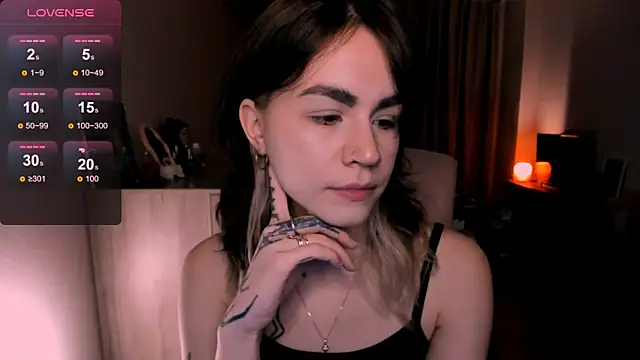 Snapshot of _selectrra chatting on March 11, 1:01 pm  selectrra online show from March 11, 1:01 pm