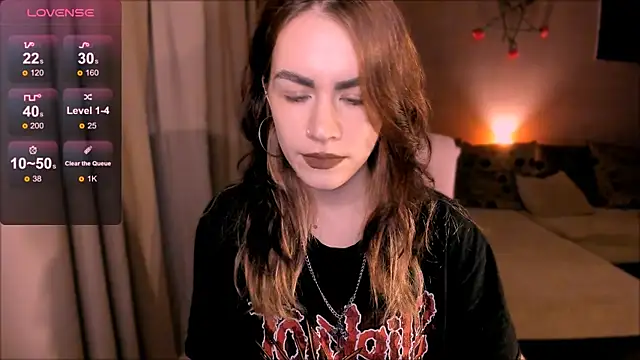 Snapshot of _selectrra chatting on September 28, 3:50 pm  selectrra online show from September 28, 3:50 pm