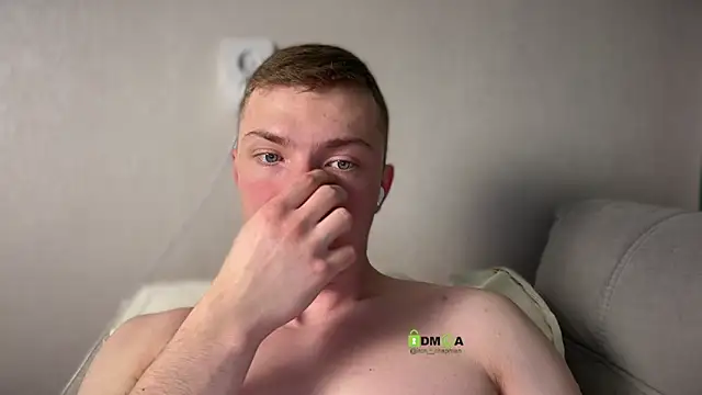 Snapshot of iron__chap chatting on February 16, 11:01 pm iron chap online show from February 16, 11:01 pm