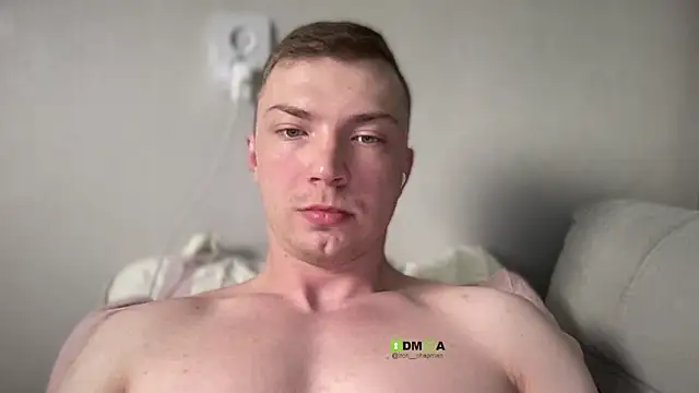 Snapshot of iron__chap chatting on February 18, 11:11 pm iron chap online show from February 18, 11:11 pm