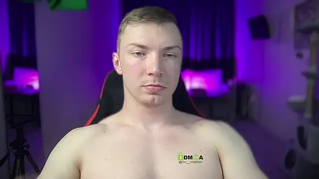 Snapshot of iron__chap chatting on February 22, 10:08 pm iron chap online show from February 22, 10:08 pm