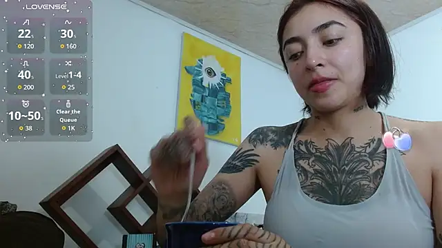Snapshot of ZoeBakers_ chatting on October 8, 1:47 am ZoeBakers online show from October 8, 1:47 am